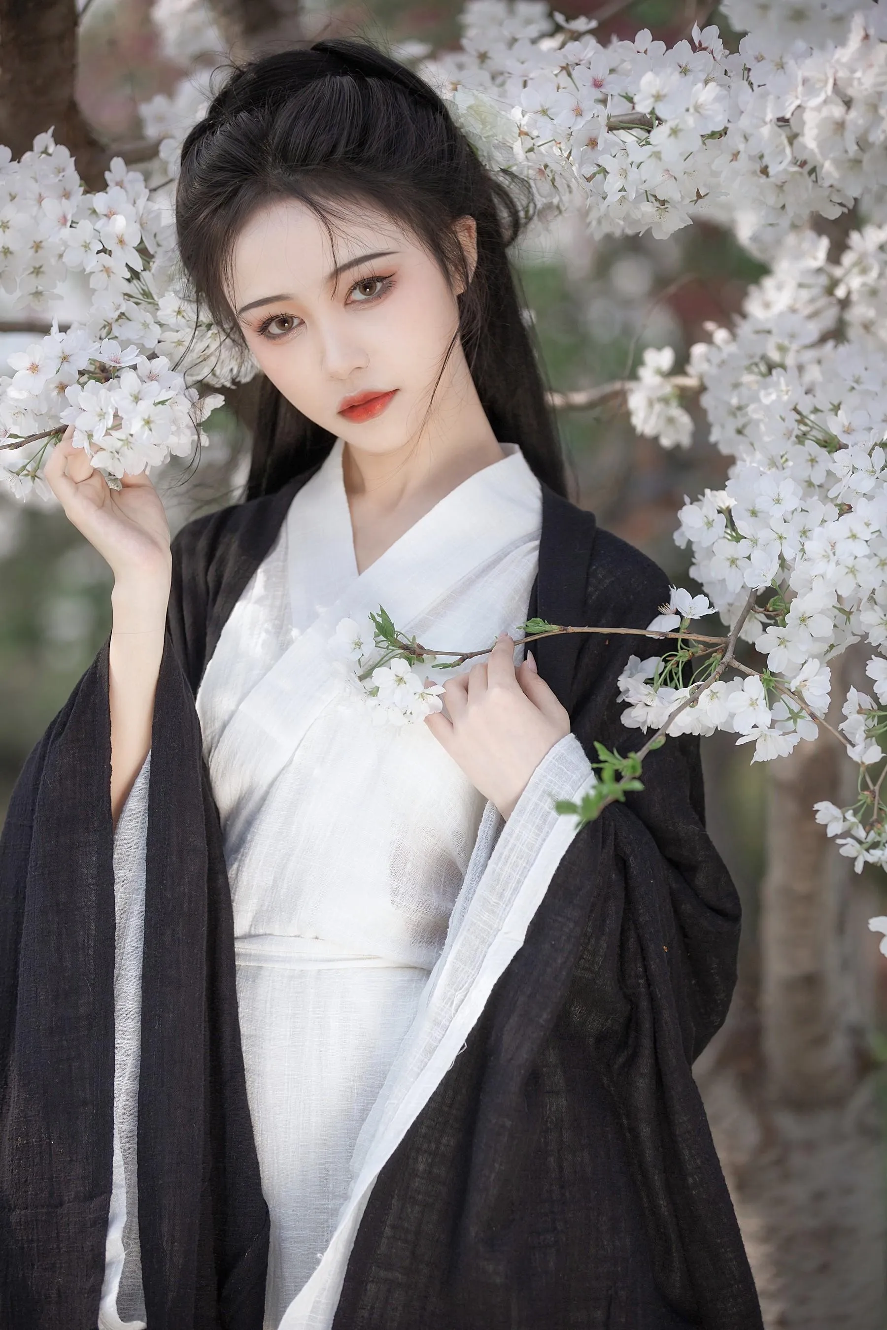 [YITUYU艺图语]2022.08.17 白樱 梨一依 [25P]插图4